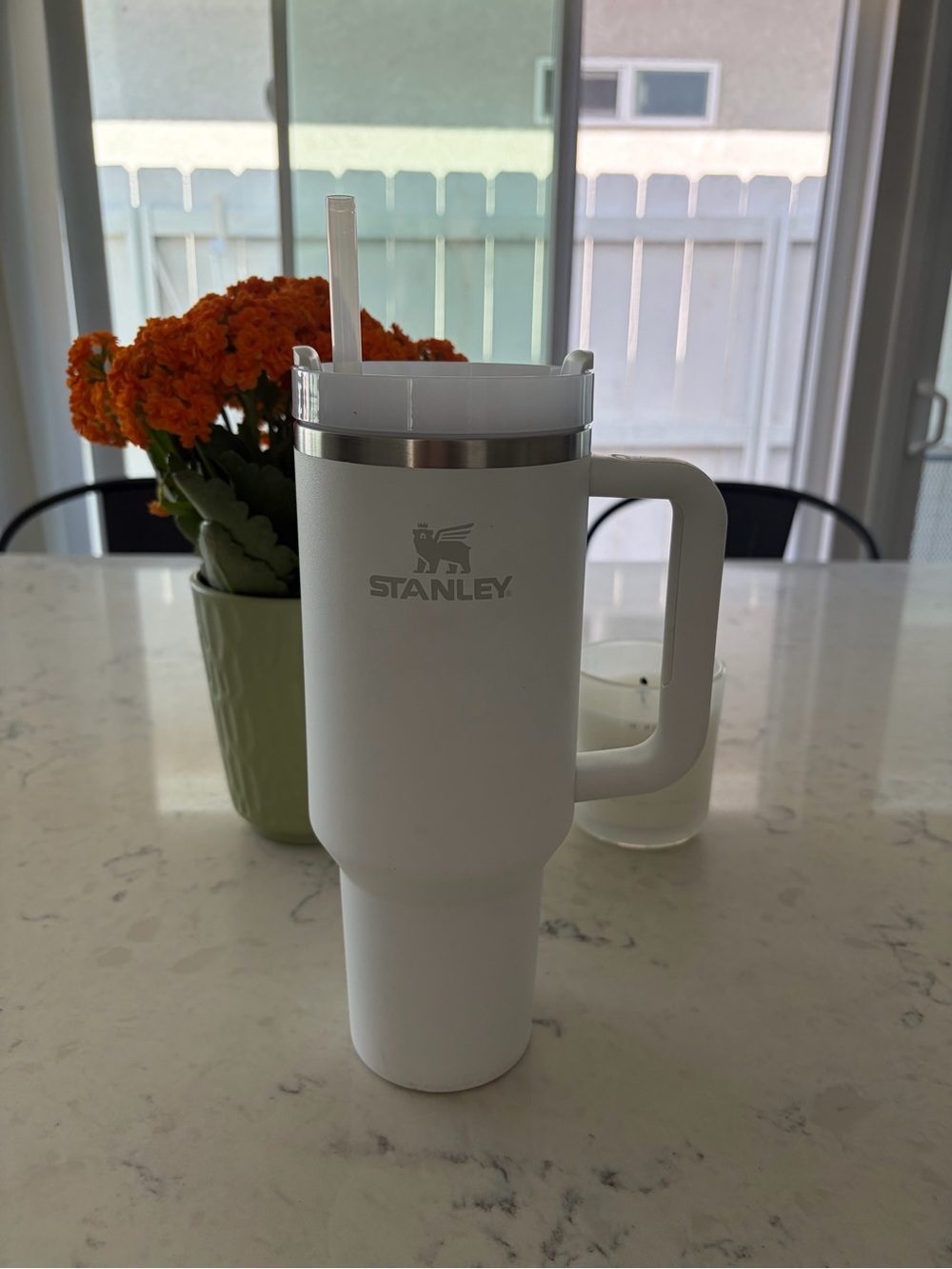 Stanley White Travel Tumbler with Handle and Straw